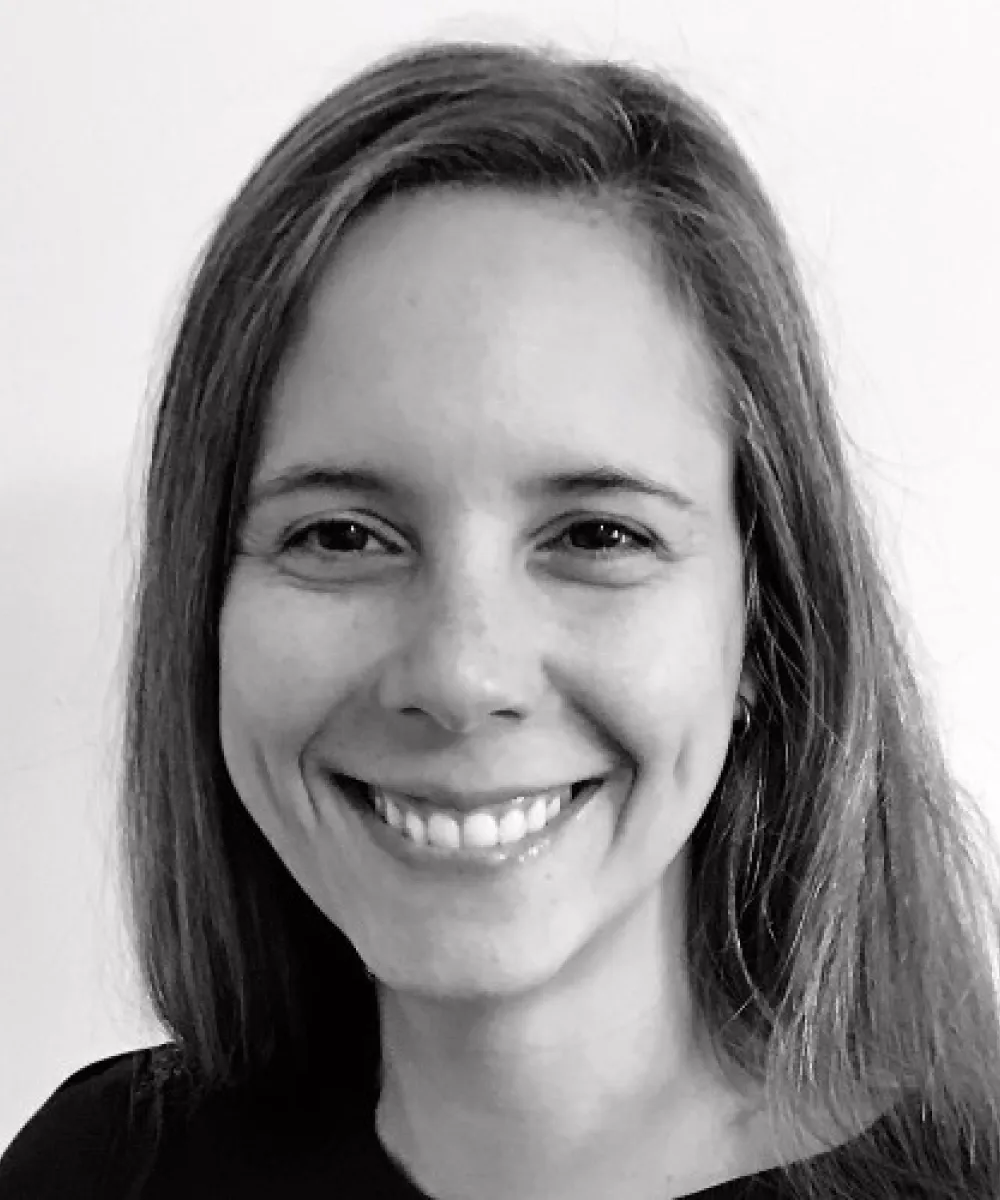 Giannelsy | Administrative Assistant | Aragon Capital FL