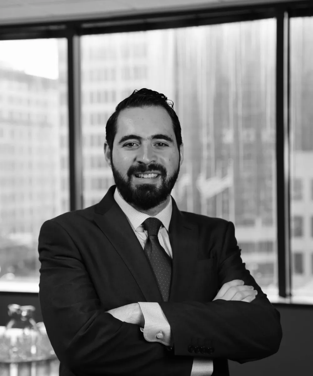 Nestor Hernandez | Financial Adviser | Aragon Capital FL